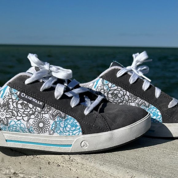 Vintage classic Airwalk lace up skate shoe Women's 9.5s - Picture 4 of 12